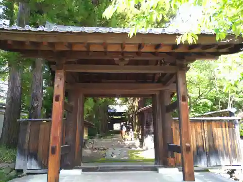慈雲寺の山門・神門