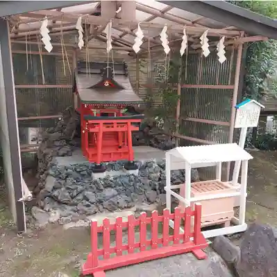 京濱伏見稲荷神社の末社・摂社