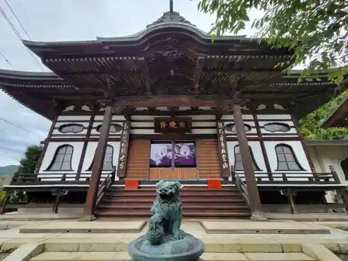 来迎寺の本殿