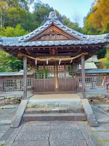 安原八幡神社の本殿・本堂