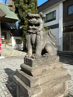 烈々布神社の狛犬