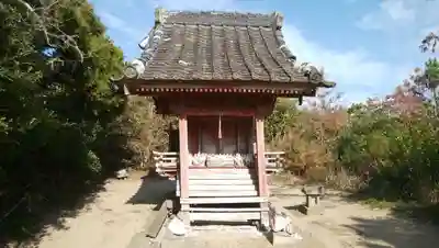 稲荷神社の本殿・本堂