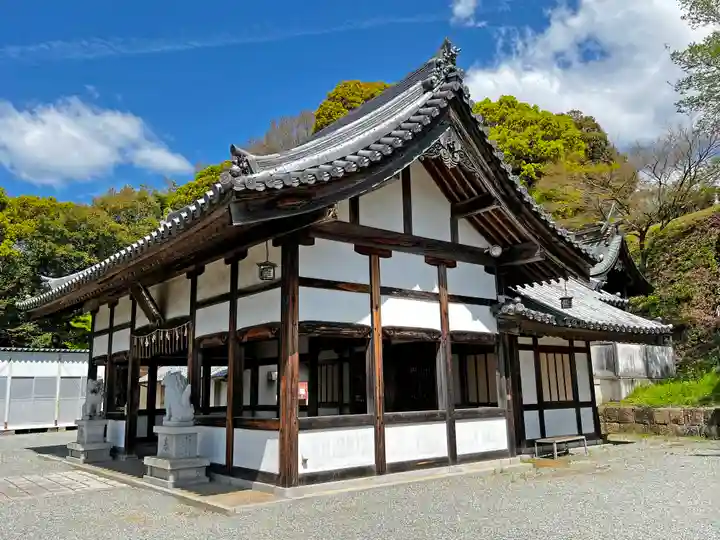 男山八幡宮の本殿・本堂