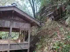 神明神社の本殿