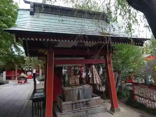 冠稲荷神社の手水