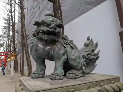 花園神社の狛犬