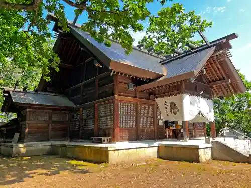 東川神社の本殿