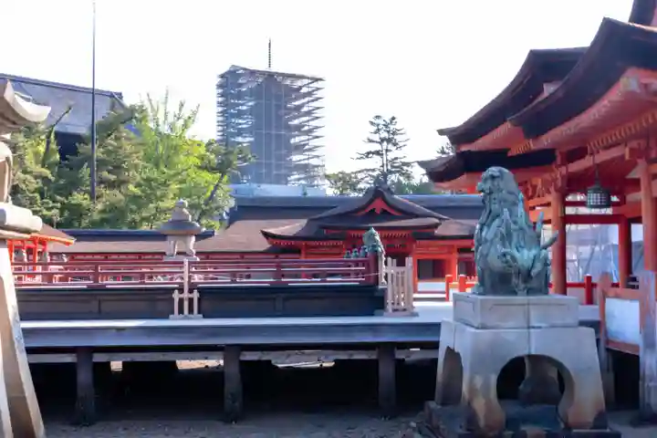 厳島神社(広島県)