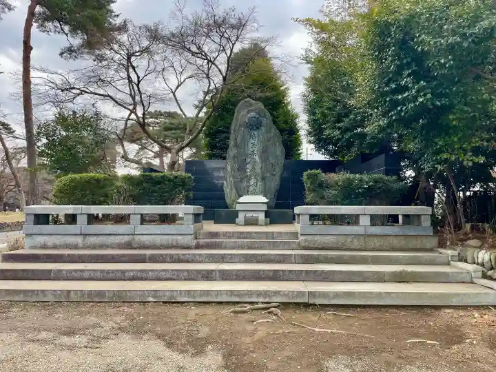 埼玉縣護國神社の{uncategorized: "未分類", other: "その他", undefined: "問題あり", building: "その他建物", grave: "お墓", sacred_gate: "鳥居", guardian: "狛犬", statue: "像", buddha: "仏像", history: "歴史", nature: "自然", garden: "庭園", animal: "動物", pagoda: "塔", temizu: "手水舎", mountain_gate: "山門・神門", sanctuary: "本殿・本堂", subordinate: "末社・摂社", art: "芸術", scenery: "景色", jizo: "地蔵", ema: "絵馬", goshuin: "御朱印", omikuji: "おみくじ", items: "授与品その他", amulet: "お守り", goshuincho: "御朱印帳", eats: "食事", festival: "お祭り", votive_dance: "神楽", shichigosan: "七五三参", wedding: "結婚式", experience: "体験その他", initially: "初詣", around: "周辺", anti_infection: "感染症対策"}