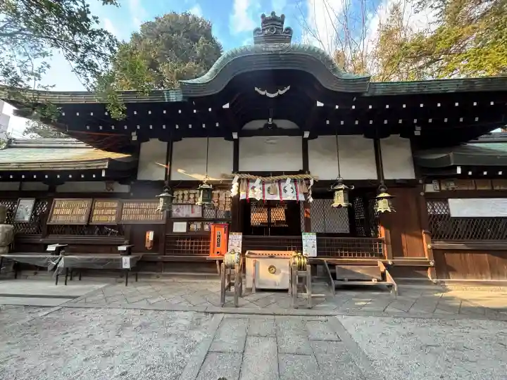 白峯神宮の{uncategorized: "未分類", other: "その他", undefined: "問題あり", building: "その他建物", grave: "お墓", sacred_gate: "鳥居", guardian: "狛犬", statue: "像", buddha: "仏像", history: "歴史", nature: "自然", garden: "庭園", animal: "動物", pagoda: "塔", temizu: "手水舎", mountain_gate: "山門・神門", sanctuary: "本殿・本堂", subordinate: "末社・摂社", art: "芸術", scenery: "景色", jizo: "地蔵", ema: "絵馬", goshuin: "御朱印", omikuji: "おみくじ", items: "授与品その他", amulet: "お守り", goshuincho: "御朱印帳", eats: "食事", festival: "お祭り", votive_dance: "神楽", shichigosan: "七五三参", wedding: "結婚式", experience: "体験その他", initially: "初詣", around: "周辺", anti_infection: "感染症対策"}