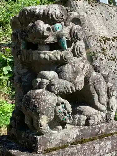 春日神社の狛犬