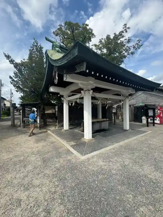 知立神社の手水舎