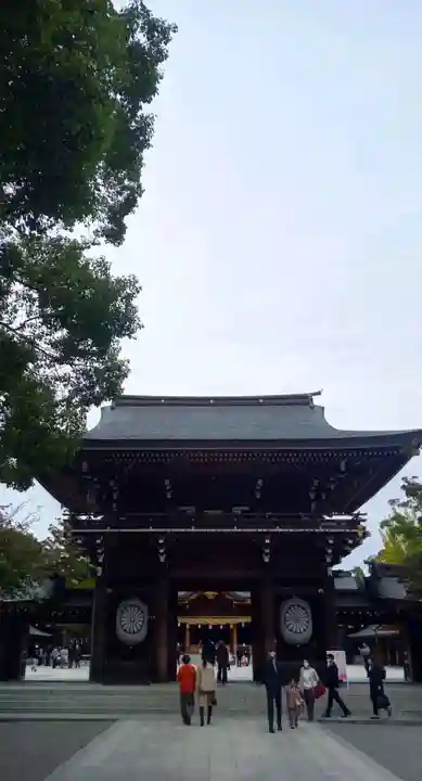 寒川神社の山門・神門