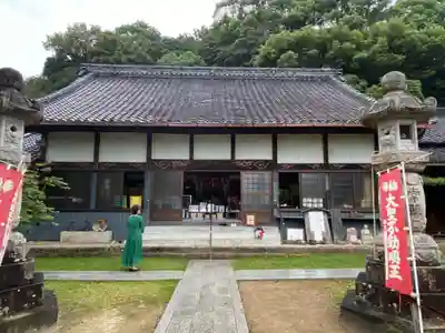 金蓮寺の本殿・本堂