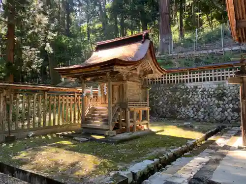 武田八幡宮の末社