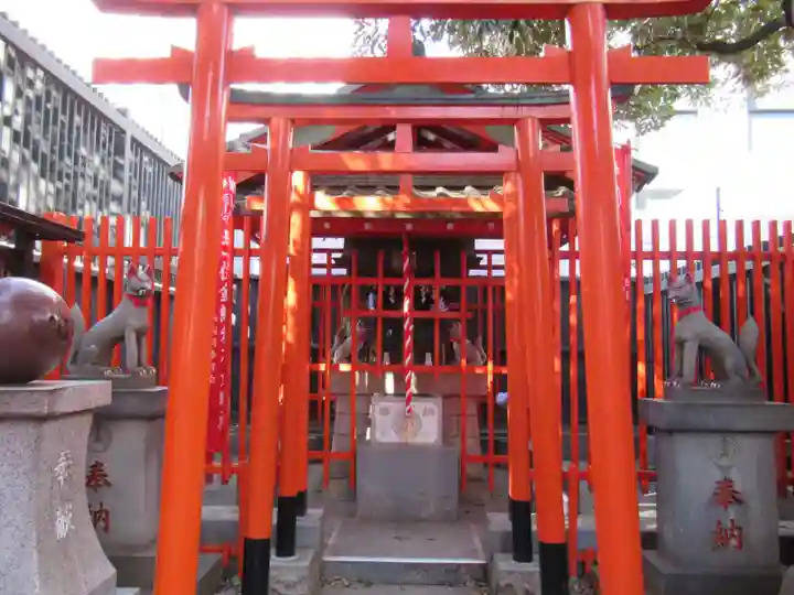 金綱稲荷神社の鳥居
