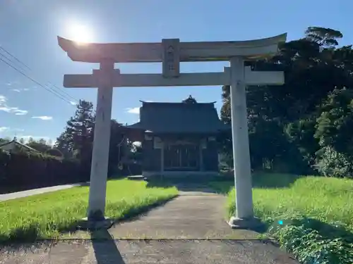 八幡神社の鳥居