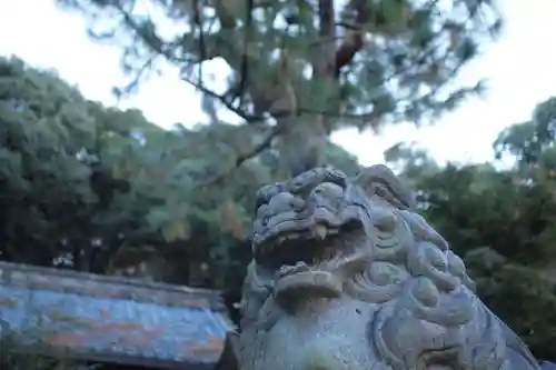 橿森神社の狛犬