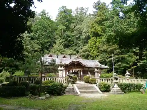 穴師坐兵主神社の本殿・本堂