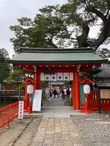 生島足島神社の山門