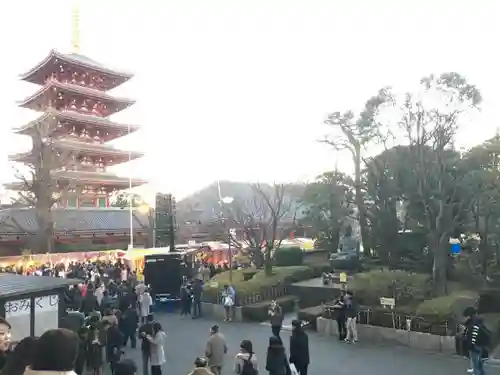 浅草寺の塔