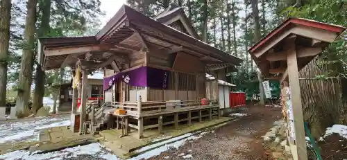 坪沼八幡神社の本殿・本堂