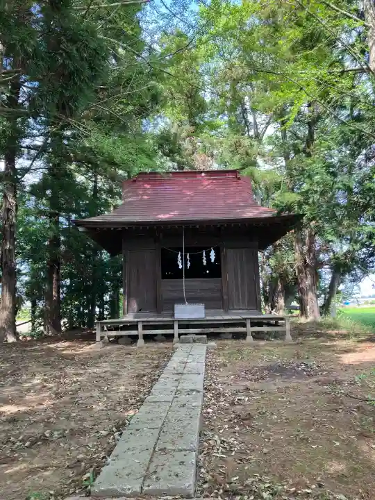 甲神社の{uncategorized: "未分類", other: "その他", undefined: "問題あり", building: "その他建物", grave: "お墓", sacred_gate: "鳥居", guardian: "狛犬", statue: "像", buddha: "仏像", history: "歴史", nature: "自然", garden: "庭園", animal: "動物", pagoda: "塔", temizu: "手水舎", mountain_gate: "山門・神門", sanctuary: "本殿・本堂", subordinate: "末社・摂社", art: "芸術", scenery: "景色", jizo: "地蔵", ema: "絵馬", goshuin: "御朱印", omikuji: "おみくじ", items: "授与品その他", amulet: "お守り", goshuincho: "御朱印帳", eats: "食事", festival: "お祭り", votive_dance: "神楽", shichigosan: "七五三参", wedding: "結婚式", experience: "体験その他", initially: "初詣", around: "周辺", anti_infection: "感染症対策"}