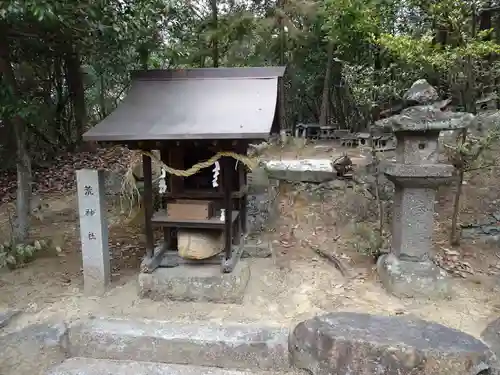 青江神社の末社