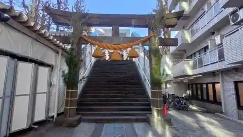 高輪神社の鳥居