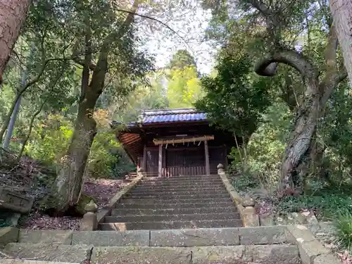 山奥神社の建物その他