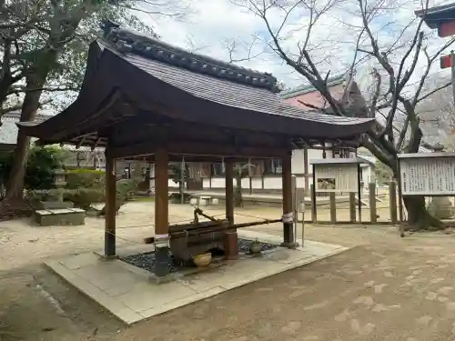 廣瀬大社の{uncategorized: "未分類", other: "その他", undefined: "問題あり", building: "その他建物", grave: "お墓", sacred_gate: "鳥居", guardian: "狛犬", statue: "像", buddha: "仏像", history: "歴史", nature: "自然", garden: "庭園", animal: "動物", pagoda: "塔", temizu: "手水舎", mountain_gate: "山門・神門", sanctuary: "本殿・本堂", subordinate: "末社・摂社", art: "芸術", scenery: "景色", jizo: "地蔵", ema: "絵馬", goshuin: "御朱印", omikuji: "おみくじ", items: "授与品その他", amulet: "お守り", goshuincho: "御朱印帳", eats: "食事", festival: "お祭り", votive_dance: "神楽", shichigosan: "七五三参", wedding: "結婚式", experience: "体験その他", initially: "初詣", around: "周辺", anti_infection: "感染症対策"}