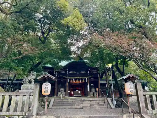 堤治神社の本殿・本堂