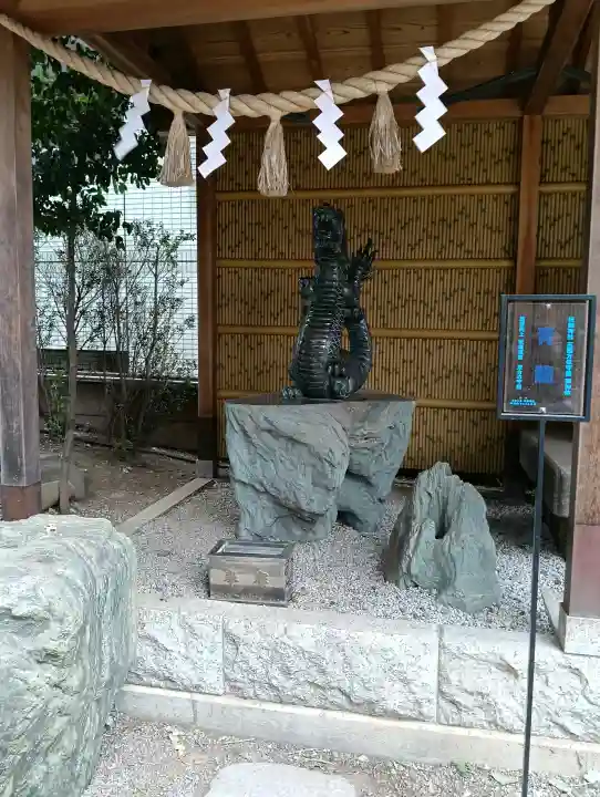 田無神社の{uncategorized: "未分類", other: "その他", undefined: "問題あり", building: "その他建物", grave: "お墓", sacred_gate: "鳥居", guardian: "狛犬", statue: "像", buddha: "仏像", history: "歴史", nature: "自然", garden: "庭園", animal: "動物", pagoda: "塔", temizu: "手水舎", mountain_gate: "山門・神門", sanctuary: "本殿・本堂", subordinate: "末社・摂社", art: "芸術", scenery: "景色", jizo: "地蔵", ema: "絵馬", goshuin: "御朱印", omikuji: "おみくじ", items: "授与品その他", amulet: "お守り", goshuincho: "御朱印帳", eats: "食事", festival: "お祭り", votive_dance: "神楽", shichigosan: "七五三参", wedding: "結婚式", experience: "体験その他", initially: "初詣", around: "周辺", anti_infection: "感染症対策"}