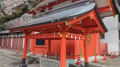 花園神社の手水舎
