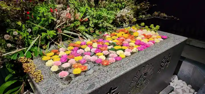 金蛇水神社の手水舎