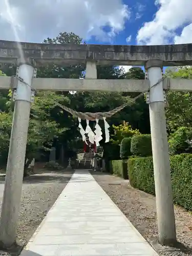 小川諏訪神社の鳥居