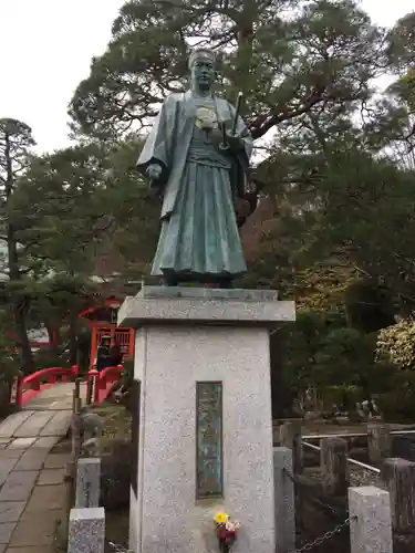 高幡不動尊　金剛寺の像