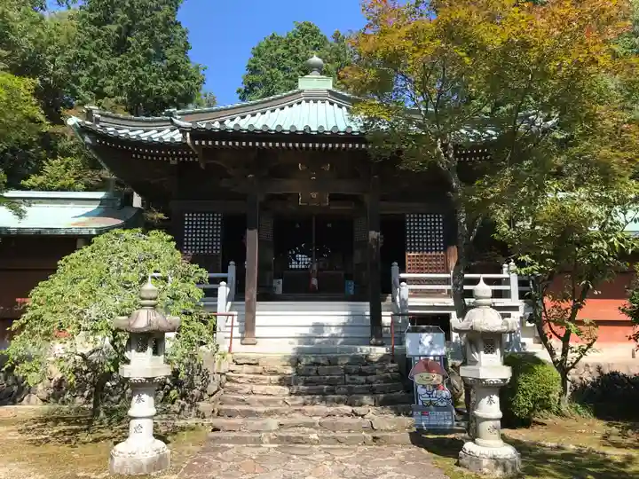 根香寺の本殿・本堂