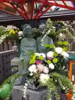 露天神社(お初天神)の像
