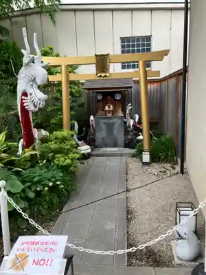 蛇窪神社の末社・摂社