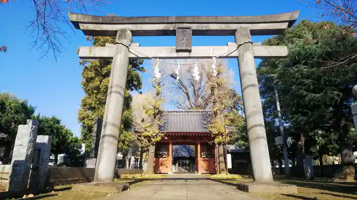 諏訪神社の鳥居
