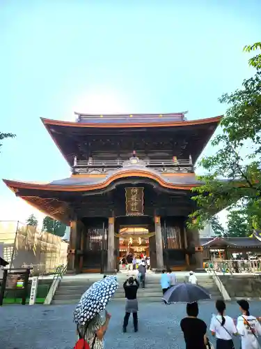阿蘇神社の山門・神門