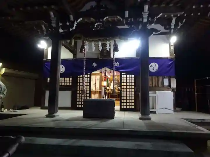 八幡神社の本殿・本堂