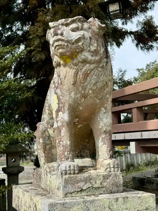 日岡神社の狛犬