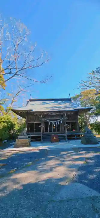 遠見岬神社の{uncategorized: "未分類", other: "その他", undefined: "問題あり", building: "その他建物", grave: "お墓", sacred_gate: "鳥居", guardian: "狛犬", statue: "像", buddha: "仏像", history: "歴史", nature: "自然", garden: "庭園", animal: "動物", pagoda: "塔", temizu: "手水舎", mountain_gate: "山門・神門", sanctuary: "本殿・本堂", subordinate: "末社・摂社", art: "芸術", scenery: "景色", jizo: "地蔵", ema: "絵馬", goshuin: "御朱印", omikuji: "おみくじ", items: "授与品その他", amulet: "お守り", goshuincho: "御朱印帳", eats: "食事", festival: "お祭り", votive_dance: "神楽", shichigosan: "七五三参", wedding: "結婚式", experience: "体験その他", initially: "初詣", around: "周辺", anti_infection: "感染症対策"}