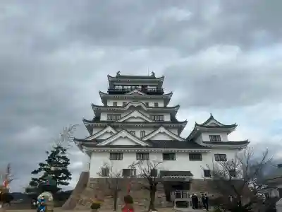 石鎚神社 福山城遥拝所の{uncategorized: "未分類", other: "その他", undefined: "問題あり", building: "その他建物", grave: "お墓", sacred_gate: "鳥居", guardian: "狛犬", statue: "像", buddha: "仏像", history: "歴史", nature: "自然", garden: "庭園", animal: "動物", pagoda: "塔", temizu: "手水舎", mountain_gate: "山門・神門", sanctuary: "本殿・本堂", subordinate: "末社・摂社", art: "芸術", scenery: "景色", jizo: "地蔵", ema: "絵馬", goshuin: "御朱印", omikuji: "おみくじ", items: "授与品その他", amulet: "お守り", goshuincho: "御朱印帳", eats: "食事", festival: "お祭り", votive_dance: "神楽", shichigosan: "七五三参", wedding: "結婚式", experience: "体験その他", initially: "初詣", around: "周辺", anti_infection: "感染症対策"}