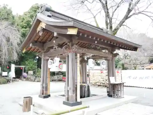 出雲大社相模分祠の手水舎