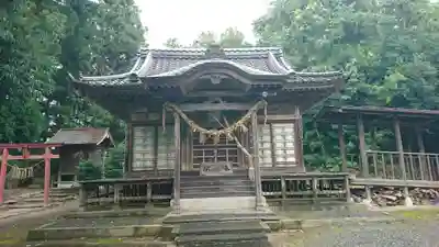 八幡神社の本殿・本堂