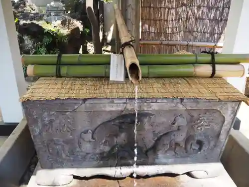 皆中稲荷神社の手水舎