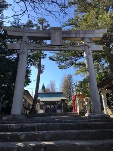 高尾山穂見神社の鳥居